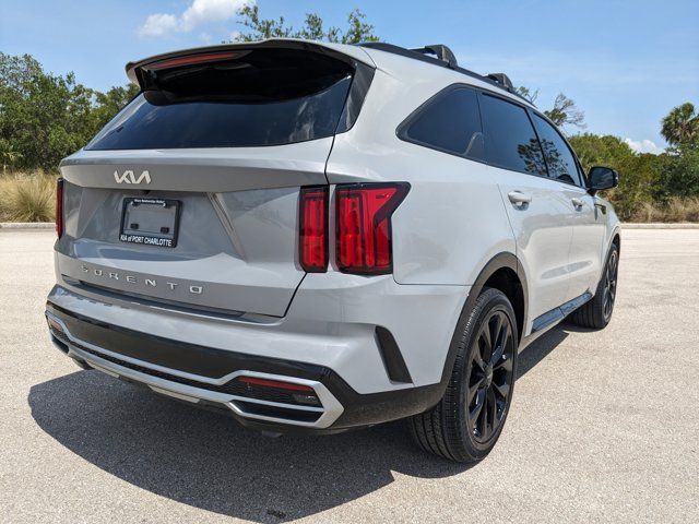 2022 Kia Sorento SX