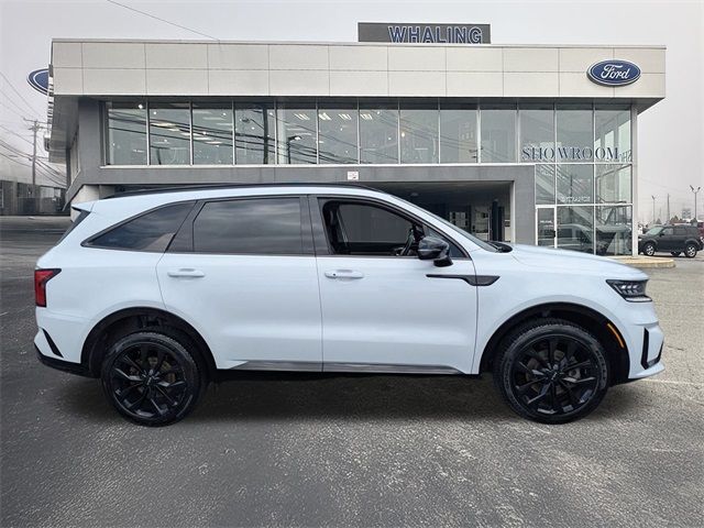 2022 Kia Sorento SX