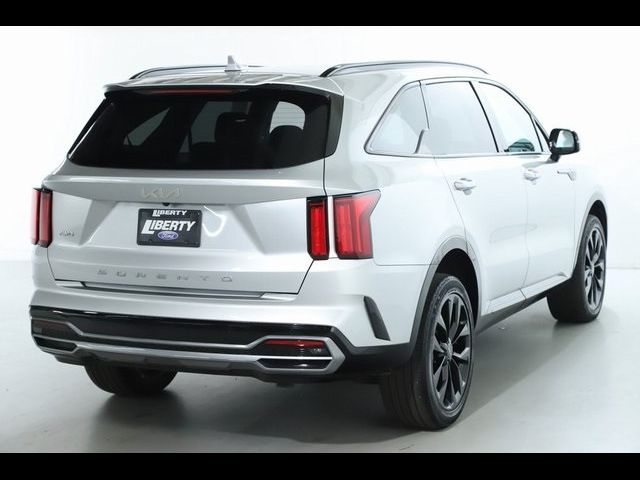 2022 Kia Sorento SX