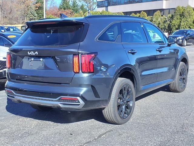 2022 Kia Sorento SX