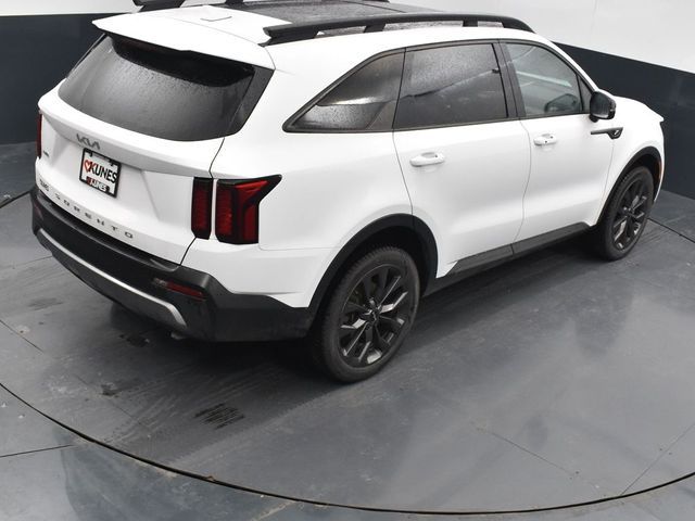 2022 Kia Sorento X-Line EX