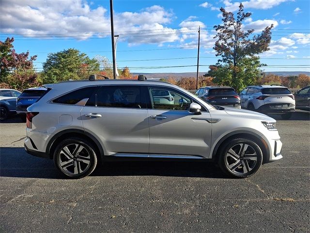 2022 Kia Sorento Plug-In Hybrid SX