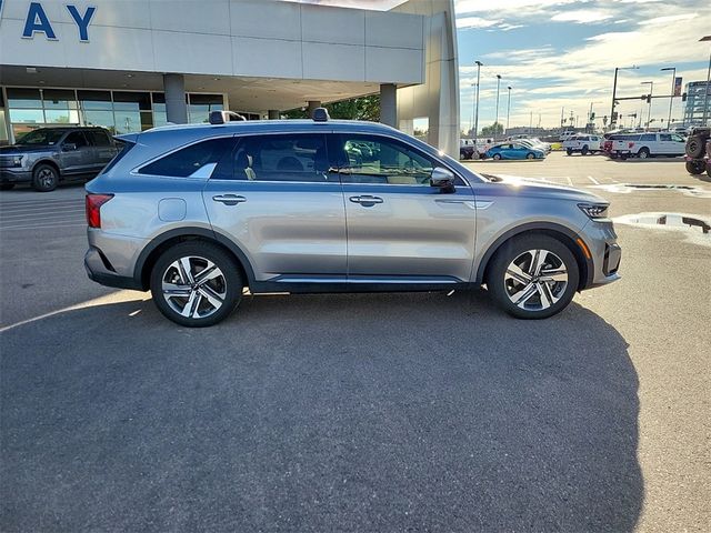 2022 Kia Sorento Plug-In Hybrid SX