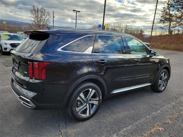 2022 Kia Sorento Plug-In Hybrid SX