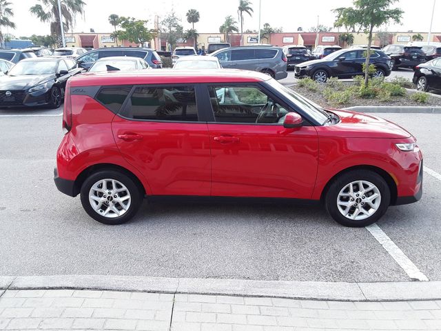 2022 Kia Soul LX