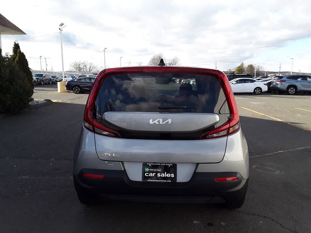 2022 Kia Soul LX