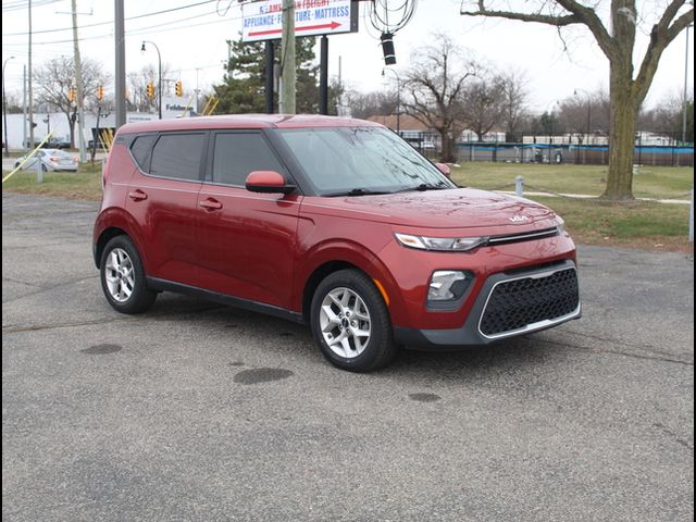 2022 Kia Soul LX