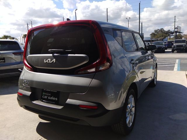 2022 Kia Soul LX