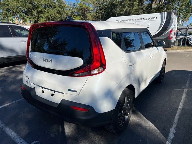 2022 Kia Soul EX