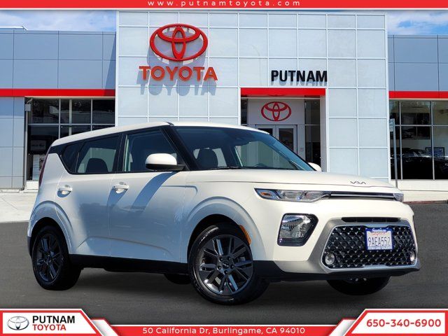 2022 Kia Soul EX