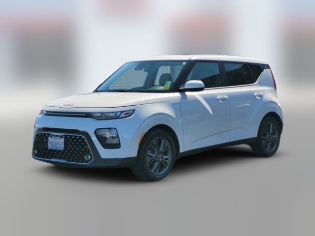 2022 Kia Soul EX