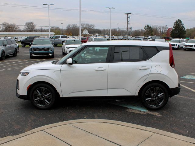 2022 Kia Soul EX