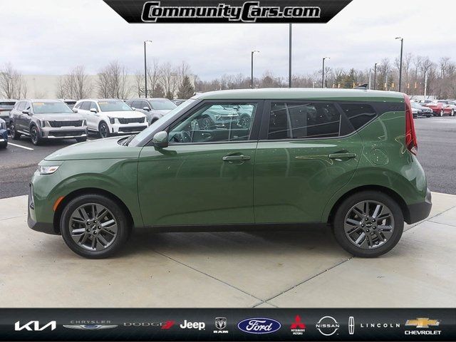 2022 Kia Soul EX