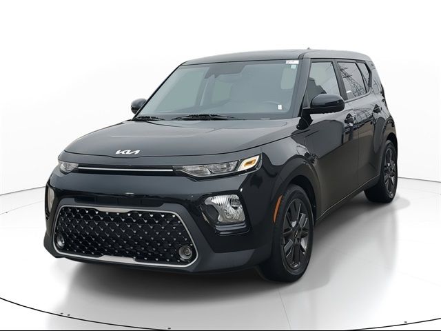 2022 Kia Soul EX