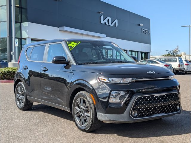 2022 Kia Soul EX