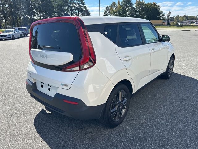 2022 Kia Soul EX