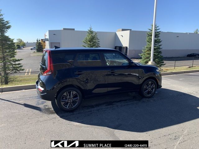 2022 Kia Soul EX