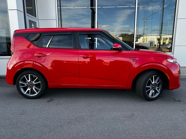 2022 Kia Soul GT-Line