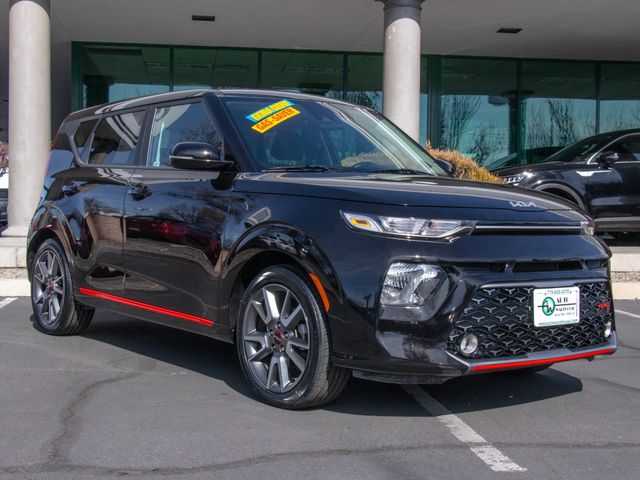 2022 Kia Soul GT-Line