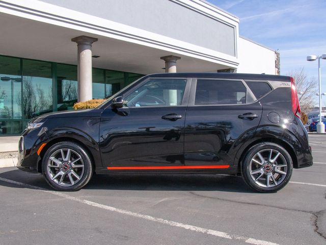 2022 Kia Soul GT-Line