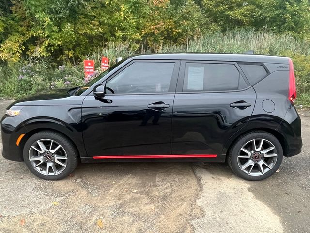 2022 Kia Soul GT-Line