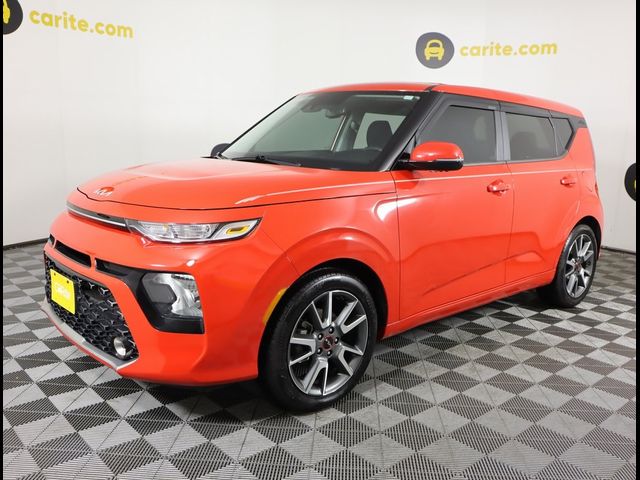 2022 Kia Soul GT-Line