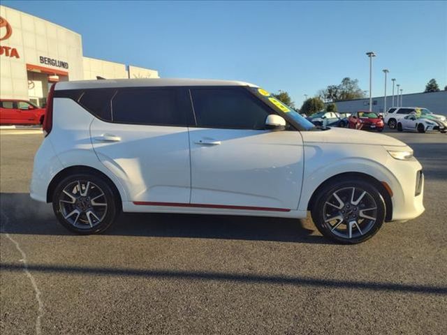 2022 Kia Soul GT-Line