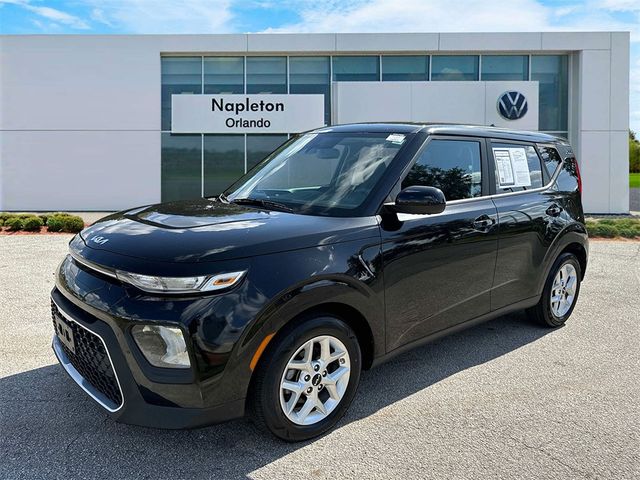 2022 Kia Soul LX