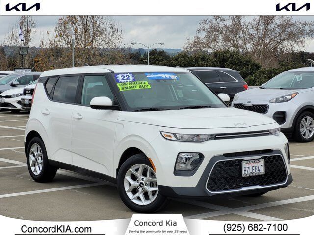 2022 Kia Soul LX