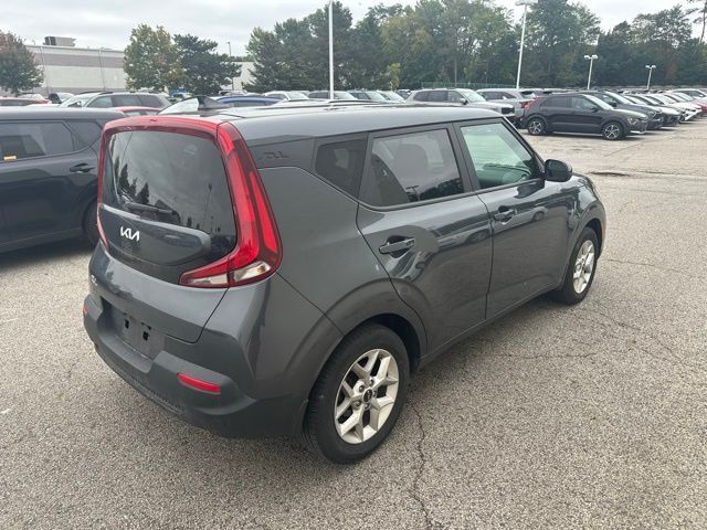 2022 Kia Soul LX