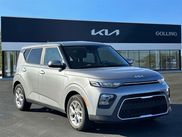 2022 Kia Soul LX