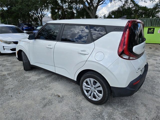 2022 Kia Soul LX