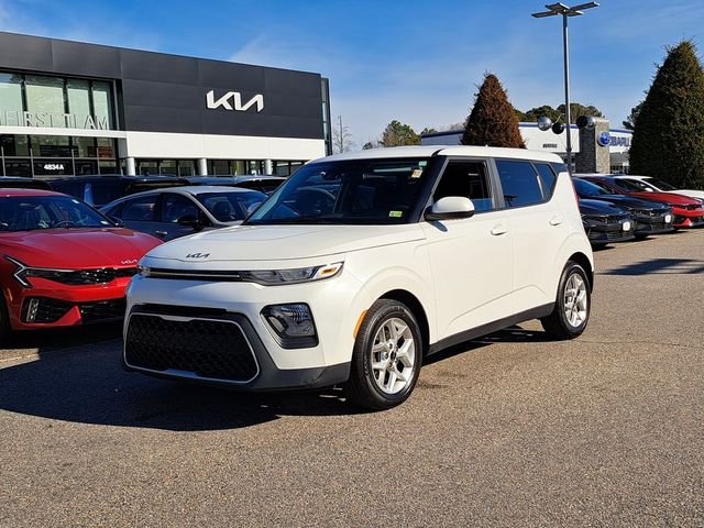 2022 Kia Soul LX