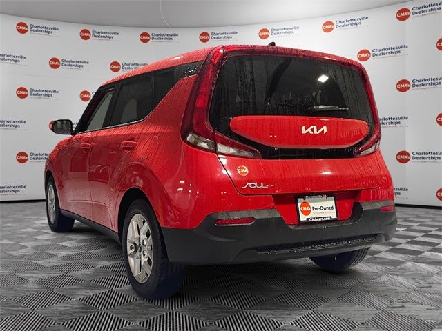 2022 Kia Soul LX