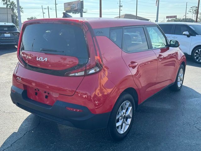 2022 Kia Soul LX