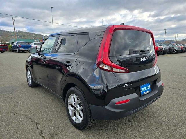 2022 Kia Soul LX