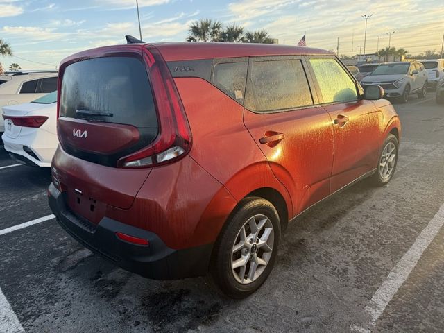 2022 Kia Soul LX