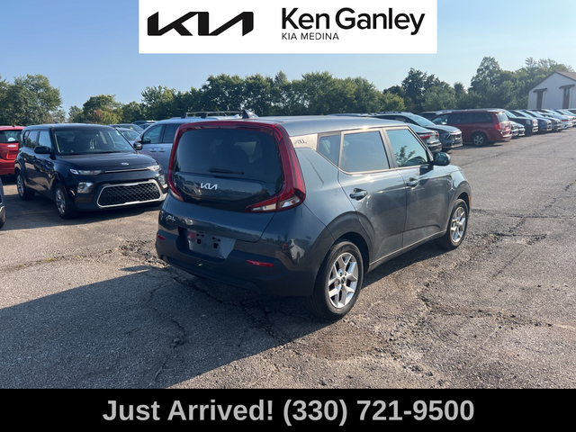 2022 Kia Soul LX