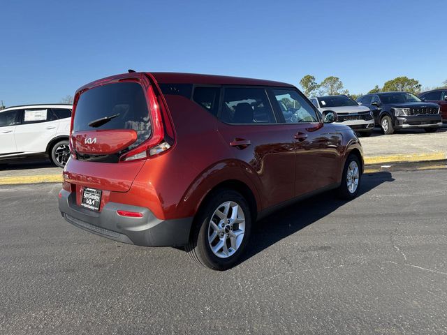 2022 Kia Soul LX