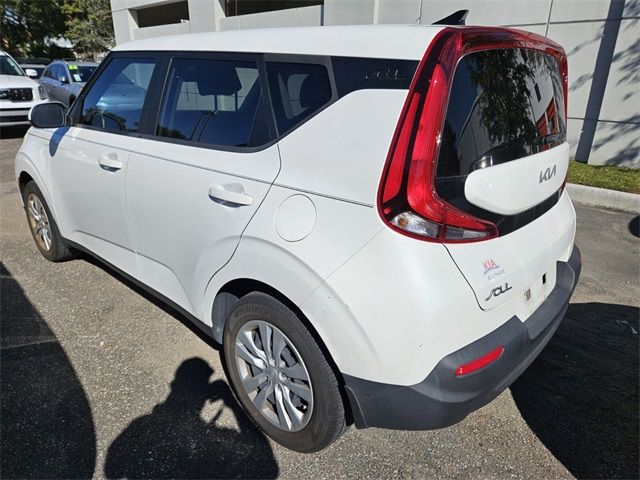 2022 Kia Soul LX