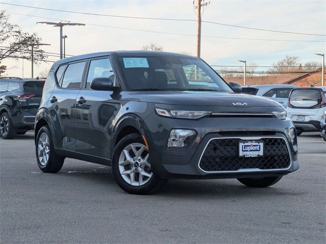 2022 Kia Soul LX