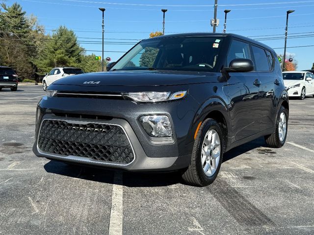 2022 Kia Soul LX