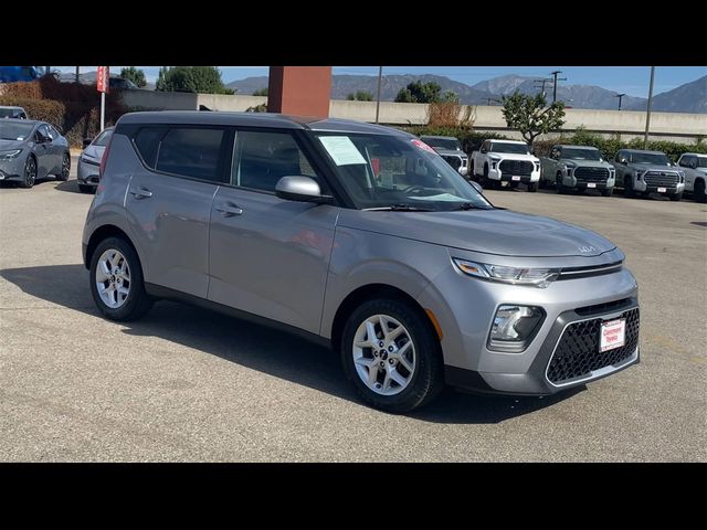 2022 Kia Soul LX