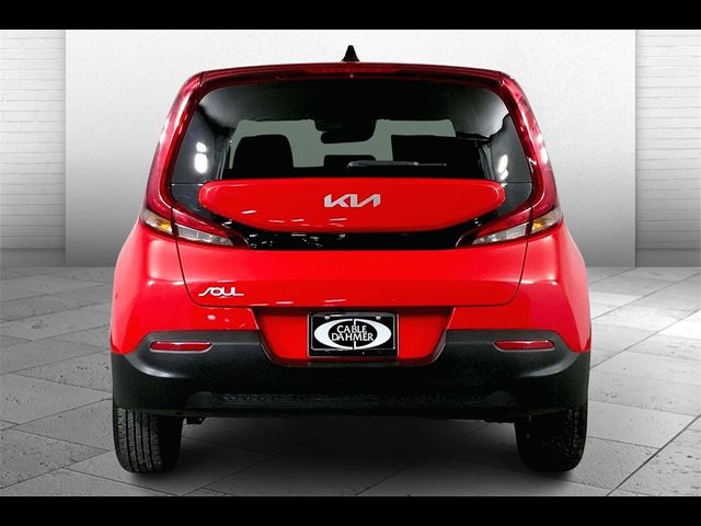 2022 Kia Soul LX