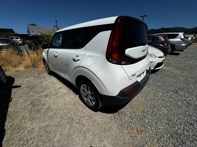 2022 Kia Soul LX