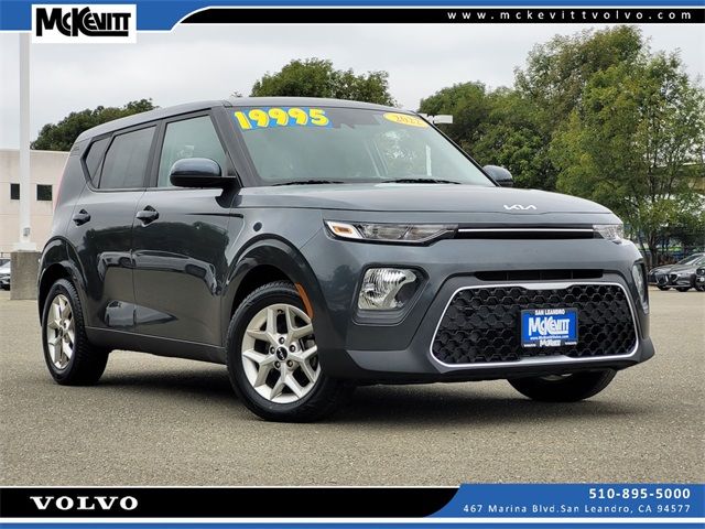 2022 Kia Soul LX