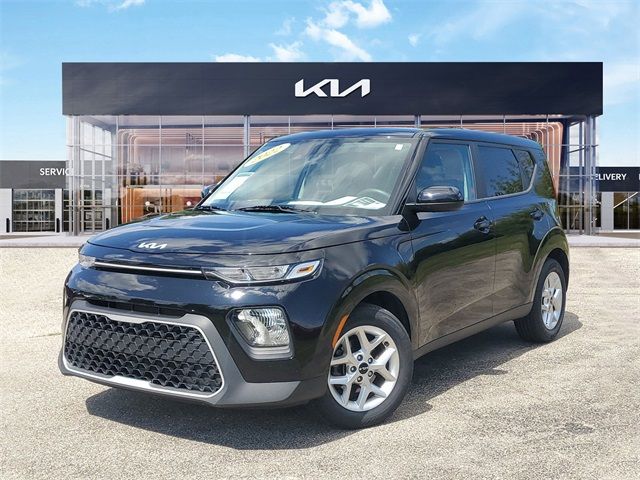 2022 Kia Soul LX