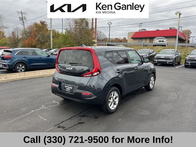 2022 Kia Soul LX