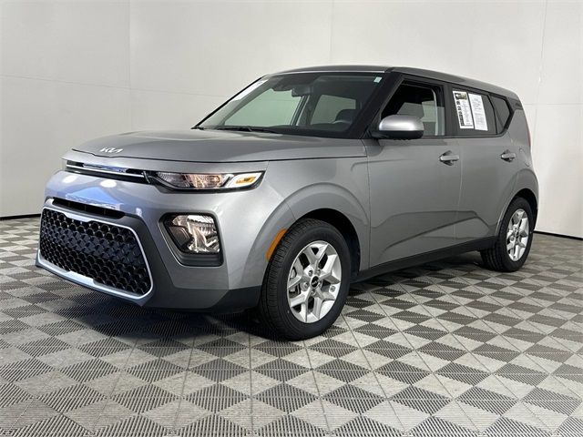 2022 Kia Soul LX