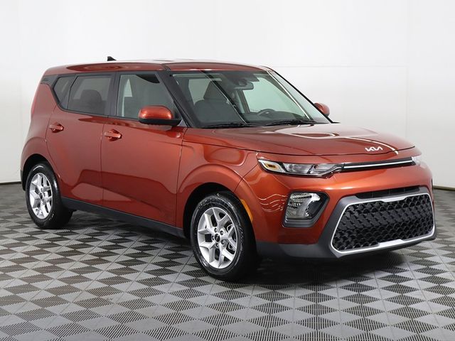 2022 Kia Soul LX